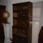 Eén stapel Globe Wernicke met secretaire deel 1