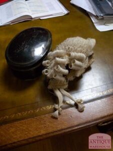 antiek advocaten pruikje, VERKOCHT