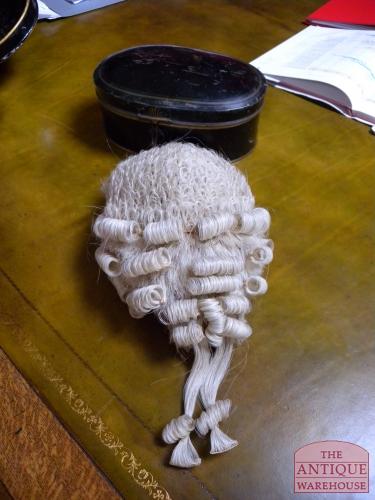 Antiek advocaten pruikje 3