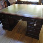 Antiek mahonie partnersbureau 3