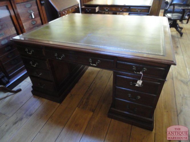 Antiek mahonie partnersbureau 3