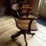 Antieke bureaustoel circa 1920 1