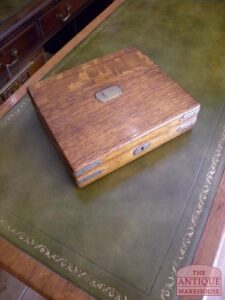 antiek eiken brievendoosje