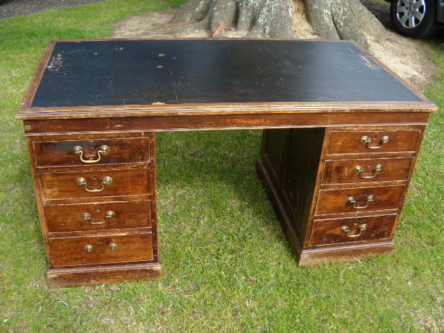 Antiek eiken bureau, 1937 3