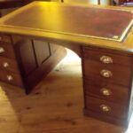 Antiek eiken bureau van circa 1880 3