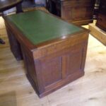 Antiek eiken bureau 1