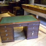 Antiek eiken bureau 3