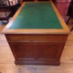 Antiek eiken bureau 2