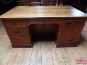 antiek eiken bureau VERKOCHT