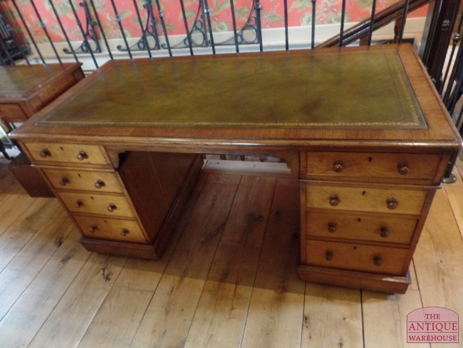 antiek eiken Engels bureau, VERKOCHT