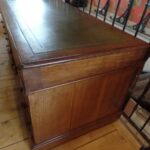 Antiek eiken Engels bureau 2