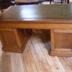 Antiek eiken Engels bureau 2