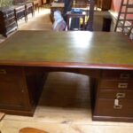 Antiek eiken militair partnersbureau 4