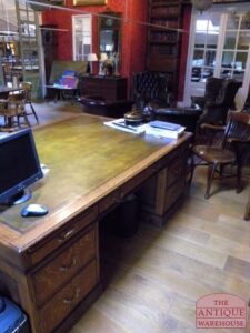 antiek eiken partners bureau, VERKOCHT