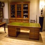 Antiek eiken partnersbureau 3