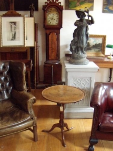 antiek eiken tilt top tafeltje 3