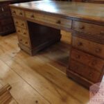 Antiek eikenhouten bureau 3