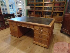 antiek eikenhouten kwaliteits bureau, Hochwertiger Schreibtisch aus antikem Eichenholz