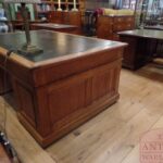 Antiek eikenhouten kwaliteitsbureau 2