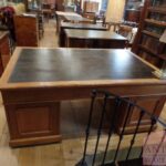 Antiek eikenhouten kwaliteitsbureau 3