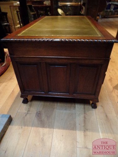 Antiek Engels bureau 2