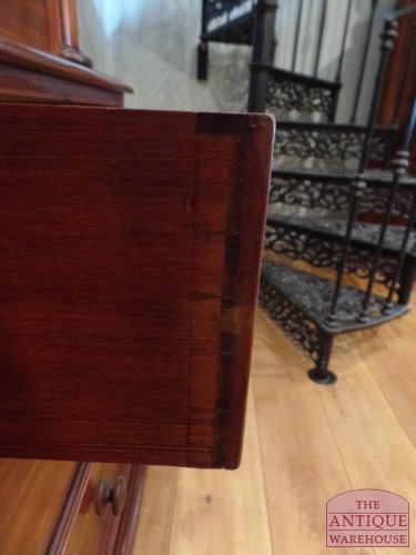 antiek Engels kabinet 3