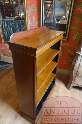 Antiek Engels laag mahoniehouten boekenkastje 2