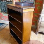 Antiek Engels laag mahoniehouten boekenkastje 3