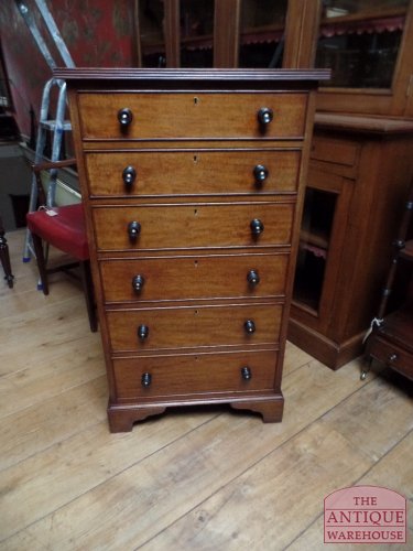 antiek Engels ladekastje, VERKOCHT