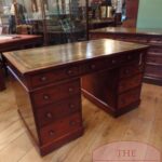 Antiek Engels mahoniehouten bureau 1