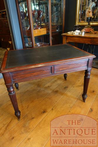 Antiek gesigneerd Engels schrijftafeltje circa 1840, M. Wilson, 68 Great Queen Street London 3