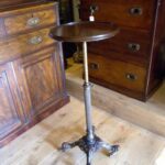 antiek gietijzeren tafeltje 2