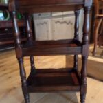 antiek klein bijzet tafeltje 2