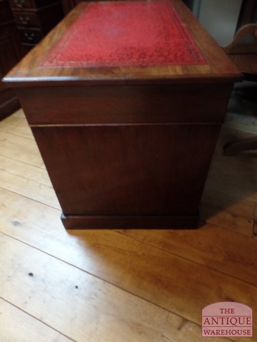 Antiek klein Engels bureau 2