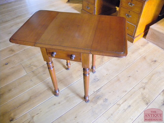 antiek klein pembroke tafeltje 2