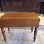 antiek klein tafeltje 1