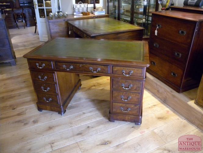 Antiek mahonie bureau 1870 3