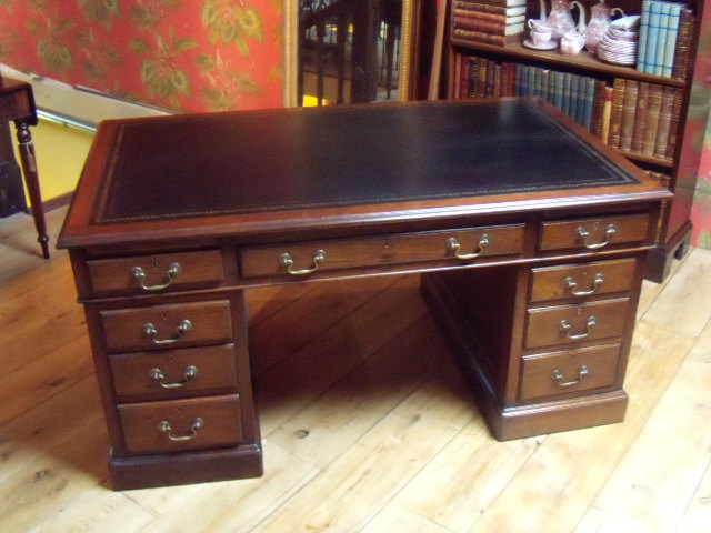 Antiek mahonie bureau, circa 1890 3