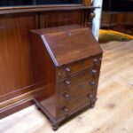 Antiek mahonie klepbureau, secretaire 1