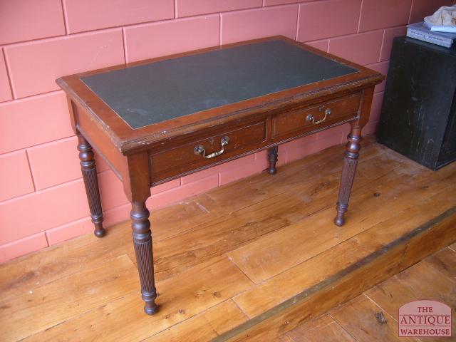 Antiek mahonie schrijftafel 3
