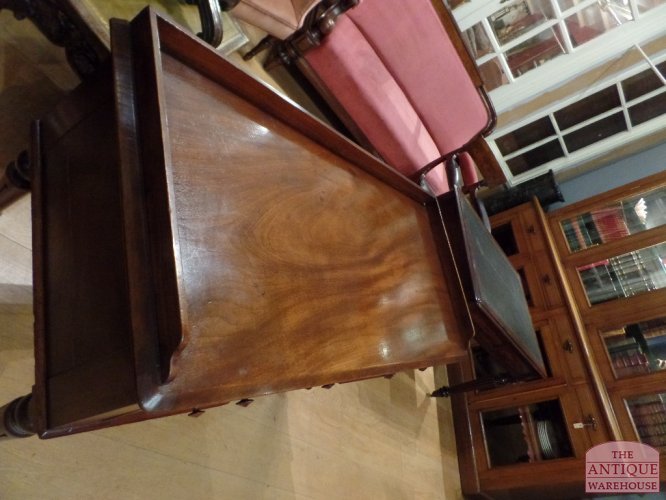 Antiek mahonie schrijftafeltje circa 1850 met opstaande rand 3
