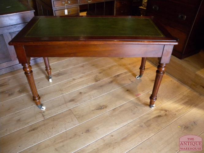 Antiek mahonie schrijftafeltje 2