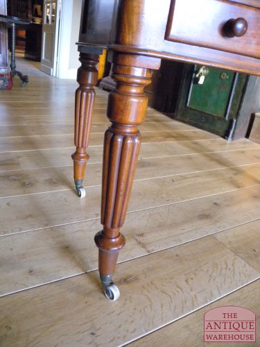 Antiek mahonie schrijftafeltje circa 1820 3