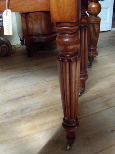 antiek mahonie schrijftafeltje, VERKOCHT