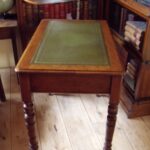 Antiek mahonie Victoriaans schrijftafeltje 1