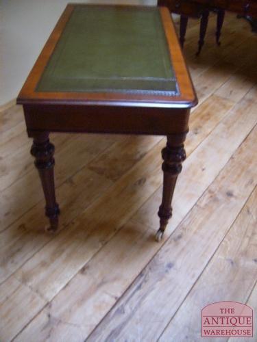 antiek mahonie schrijtafeltje, VERKOCHT