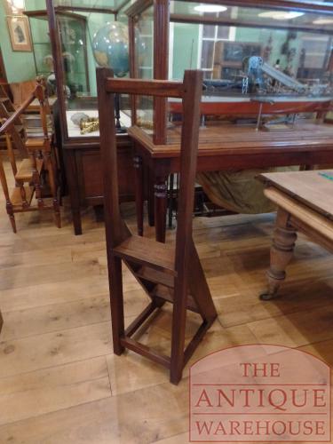 Antiek mahoniehouten bibliotheek trapje 3