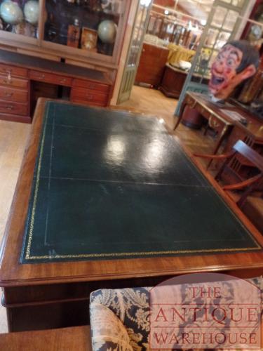 Antiek mahoniehouten Engels partnersbureau 2