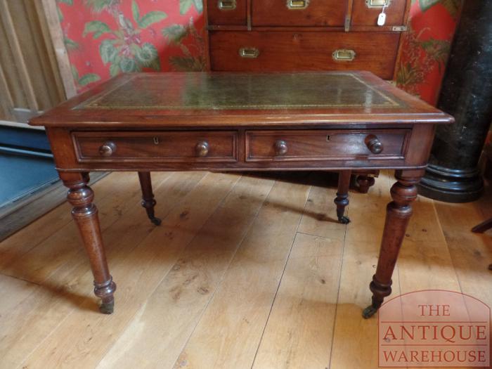 antiek mahoniehouten schrijftafeltje