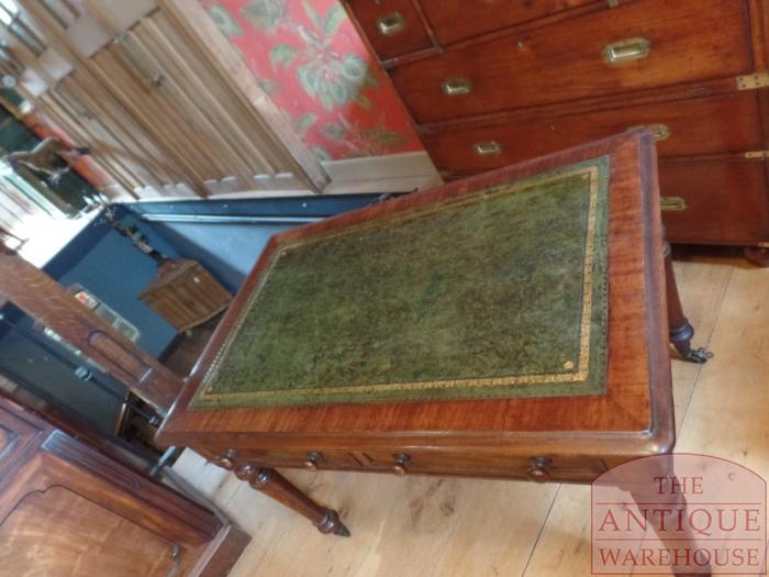 Antiek mahoniehouten schrijftafeltje 2